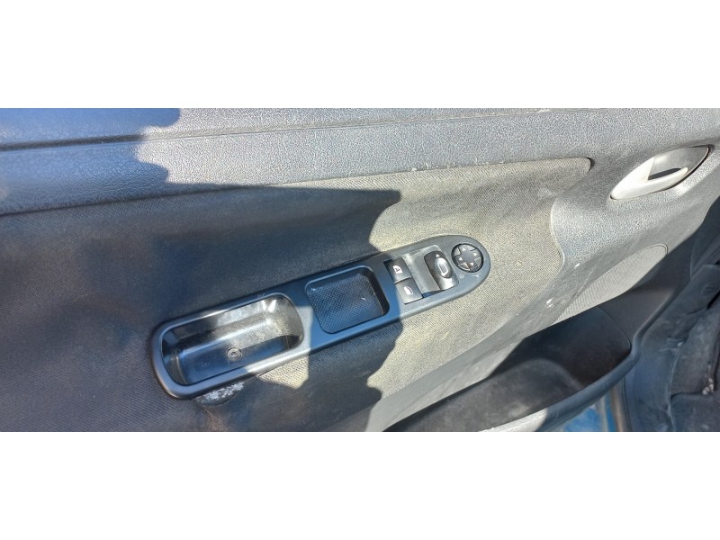 peugeot 207 del año 2007