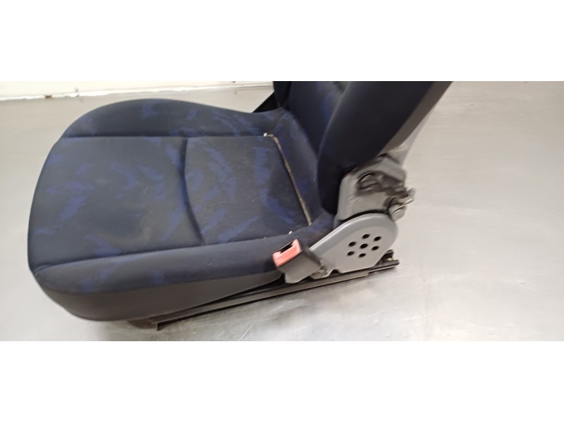 Recambio de asiento delantero derecho para smart coupe pulse referencia OEM IAM Q0007316V006C83L00  