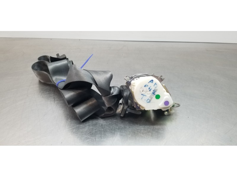 Recambio de cinturon seguridad trasero derecho para renault clio iii expression referencia OEM IAM 8200683953  