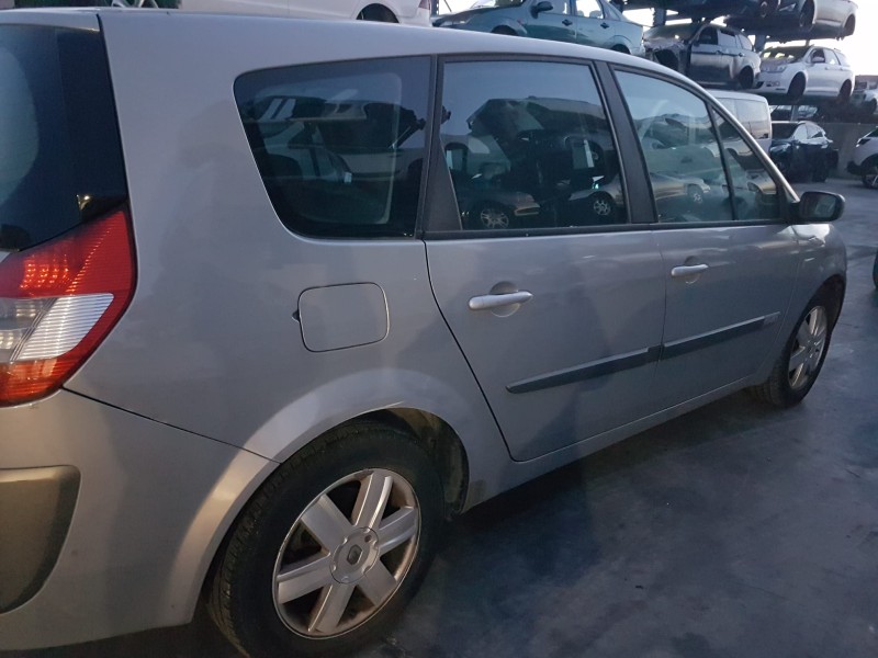renault scenic ii del año 2005