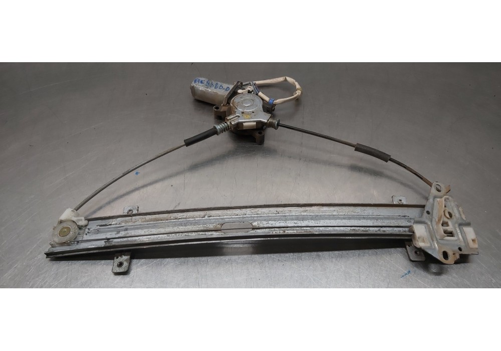 Recambio de elevalunas delantero derecho para honda civic berlina 5 (eu7/8) 1.6i s referencia OEM IAM 72210S6DG11  