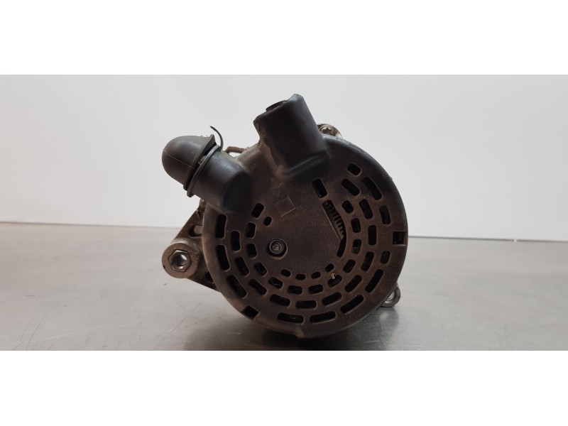 Recambio de alternador para kia carens ( ) basic referencia OEM IAM 373002A900   Recambio de alternador para kia carens ( ) basic referencia OEM IAM 373002A900