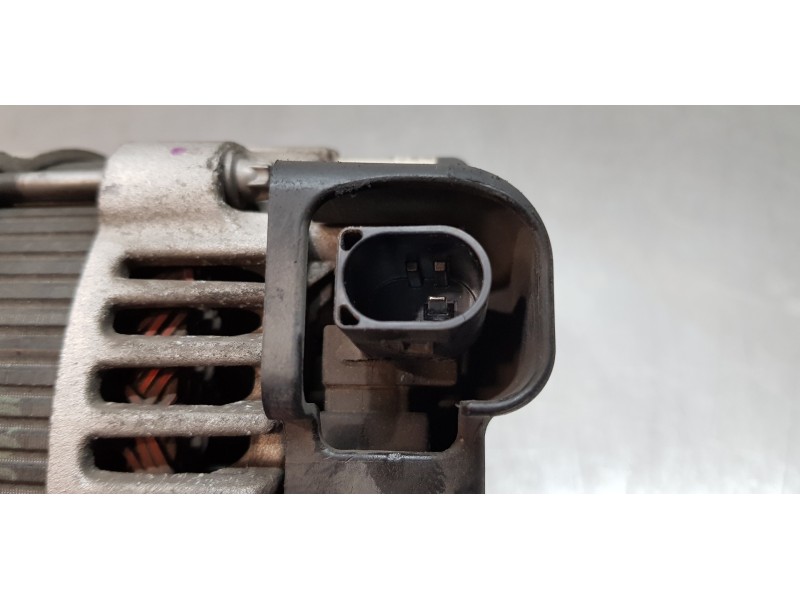 Recambio de alternador para kia carens ( ) basic referencia OEM IAM 373002A900   Recambio de alternador para kia carens ( ) basic referencia OEM IAM 373002A900