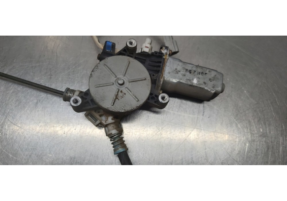 Recambio de elevalunas delantero derecho para honda civic berlina 5 (eu7/8) 1.6i s referencia OEM IAM 72210S6DG11  