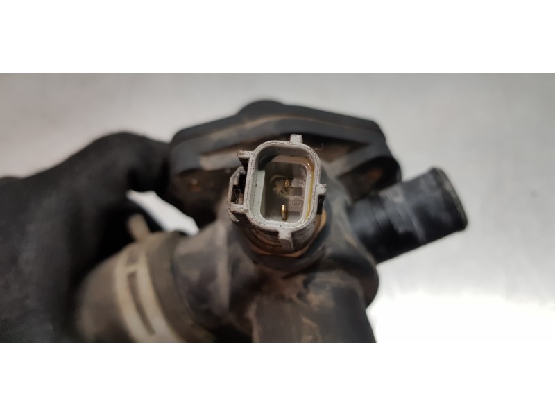 Recambio de termostato para ford transit kastenwagen (ttg) 350 l3 referencia OEM IAM BK3Q8A586AB  
