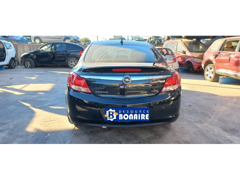 opel insignia berlina del año 2013