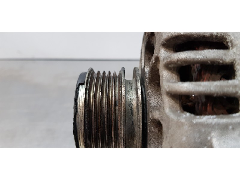 Recambio de alternador para kia carens ( ) basic referencia OEM IAM 373002A900   Recambio de alternador para kia carens ( ) basic referencia OEM IAM 373002A900