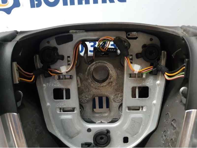 Recambio de volante para opel zafira tourer expression referencia OEM IAM 13351029  