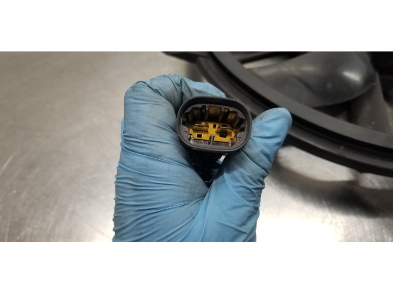 Recambio de electroventilador para citroen c4 berlina vtr plus referencia OEM IAM 1253G7  