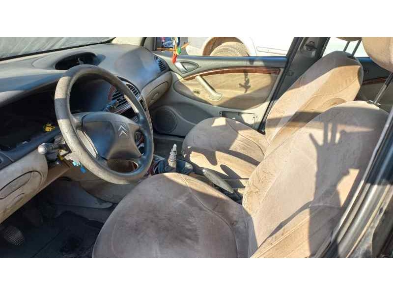 citroen c5 berlina del año 2003