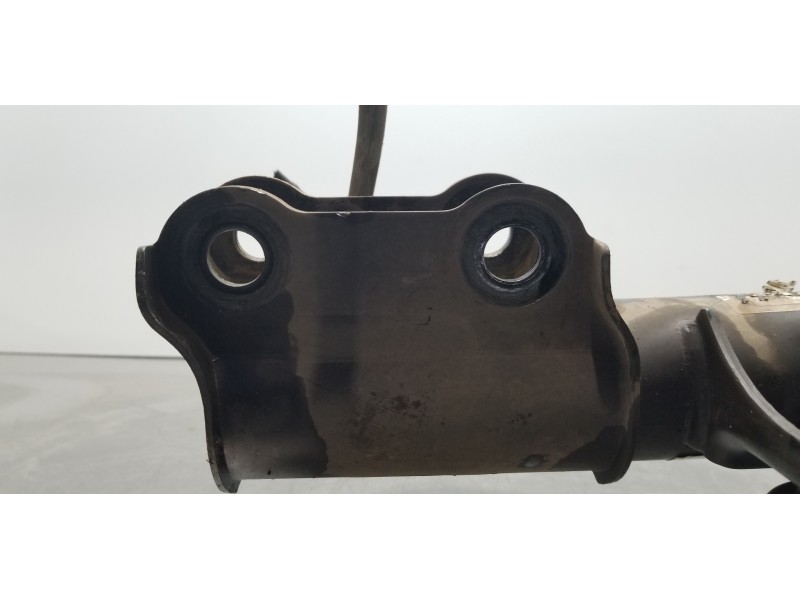 Recambio de amortiguador delantero derecho para hyundai tucson tl referencia OEM IAM 54660D7000  