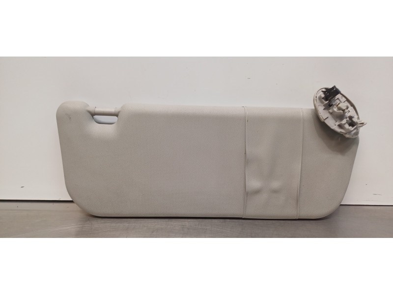 Recambio de parasol izquierdo para toyota avensis touring sports executive referencia OEM IAM 7432005180B0  