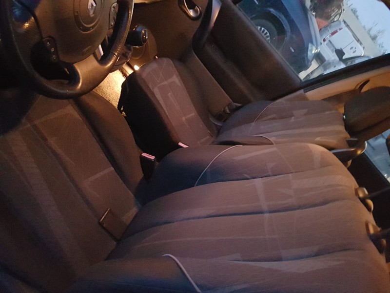 renault scenic ii del año 2005