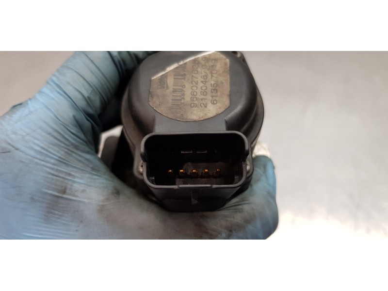 Recambio de valvula egr para citroen c4 berlina vtr plus referencia OEM IAM 9660276280 216046799 