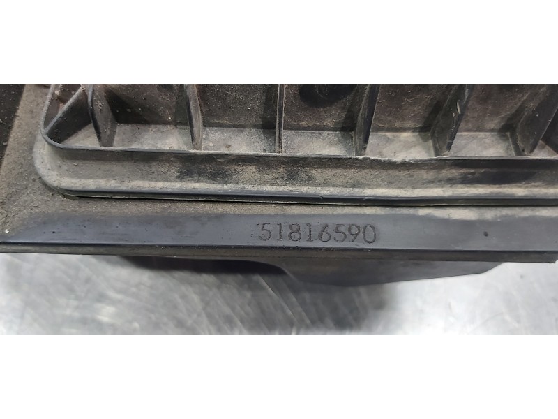 Recambio de filtro aire para fiat grande punto (199) 1.3 16v multijet active (55kw) referencia OEM IAM   