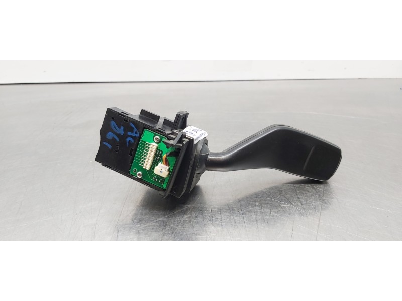 Recambio de mando intermitentes para ford mondeo ber. (ca2) titanium (09.2010) referencia OEM IAM BG9T13335AB   Recambio de mando intermitentes para ford mondeo ber. (ca2) titanium (09.2010) referencia OEM IAM BG9T13335AB