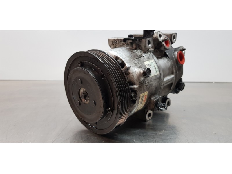 Recambio de compresor aire acondicionado para kia carens ( ) basic referencia OEM IAM 97701A4500   Recambio de compresor aire acondicionado para kia carens ( ) basic referencia OEM IAM 97701A4500