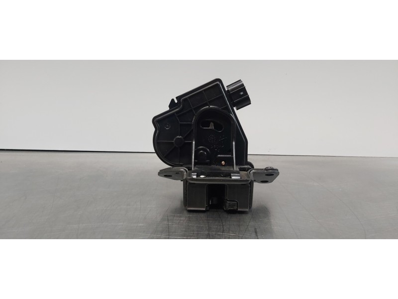 Recambio de cerradura maletero / porton para toyota auris hybrid active referencia OEM IAM 6935002080   Recambio de cerradura maletero / porton para toyota auris hybrid active referencia OEM IAM 6935002080