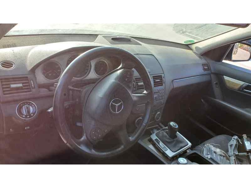 mercedes clase c (w204) berlina del año 2008