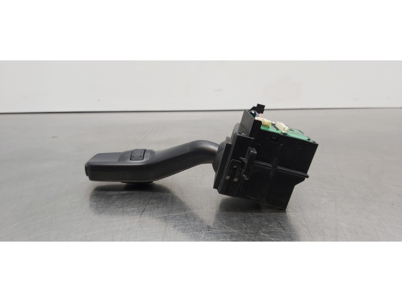 Recambio de mando limpia para ford mondeo ber. (ca2) titanium (09.2010) referencia OEM IAM 6G9T17A553AE   Recambio de mando limpia para ford mondeo ber. (ca2) titanium (09.2010) referencia OEM IAM 6G9T17A553AE