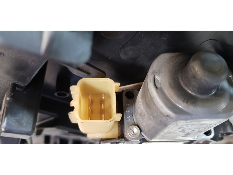 Recambio de elevalunas delantero izquierdo para ford fiesta (cb1) titanium referencia OEM IAM 8A6114A389B   Recambio de elevalunas delantero izquierdo para ford fiesta (cb1) titanium referencia OEM IAM 8A6114A389B