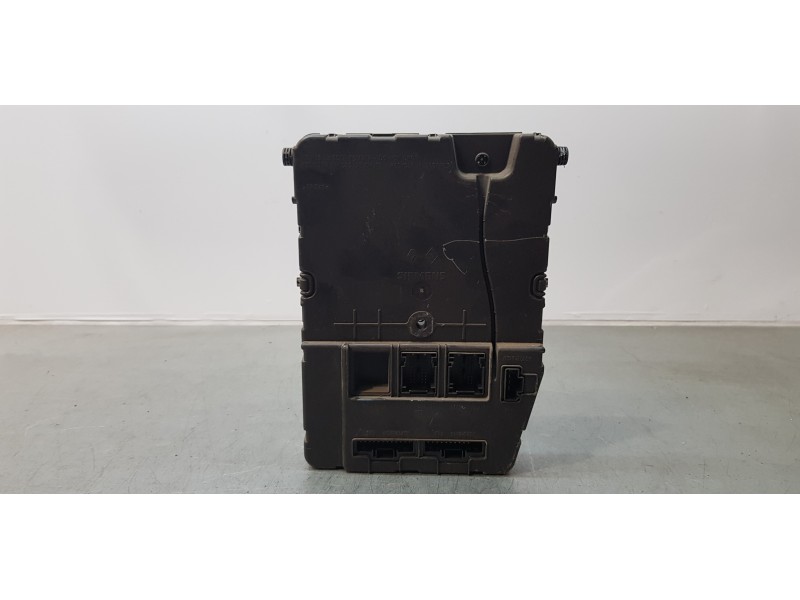 Recambio de caja reles / fusibles para renault scenic ii grand confort dynamique referencia OEM IAM 8200780018   Recambio de caja reles / fusibles para renault scenic ii grand confort dynamique referencia OEM IAM 8200780018