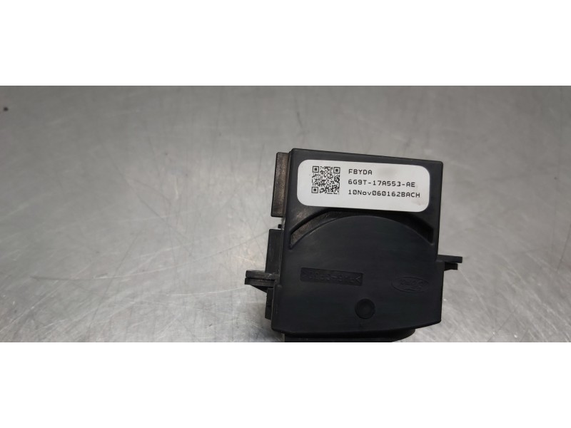 Recambio de mando limpia para ford mondeo ber. (ca2) titanium (09.2010) referencia OEM IAM 6G9T17A553AE   Recambio de mando limpia para ford mondeo ber. (ca2) titanium (09.2010) referencia OEM IAM 6G9T17A553AE