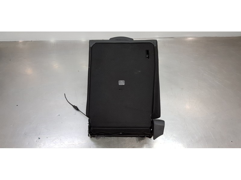 Recambio de asientos trasero derecho para peugeot 3008 active referencia OEM IAM 9811247680 9811243980  Recambio de asientos trasero derecho para peugeot 3008 active referencia OEM IAM 9811247680 9811243980