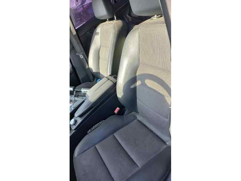 mercedes clase c (w204) berlina del año 2008