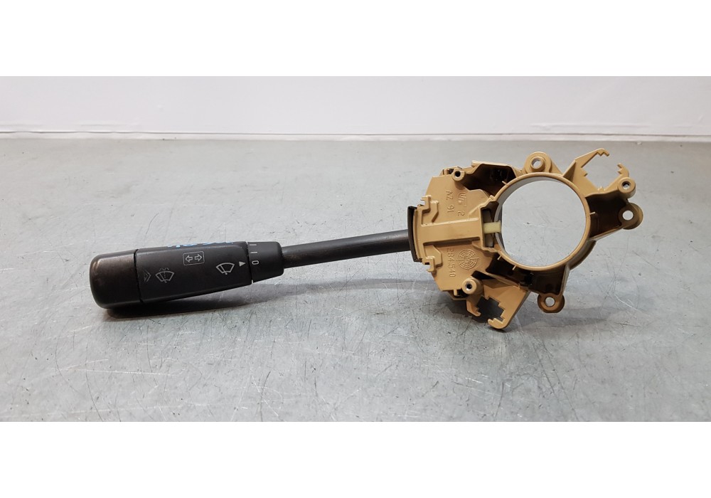 Recambio de mando intermitentes para mercedes clase c (w203) sportcoupe c 180 (203.735) referencia OEM IAM 2035450010  