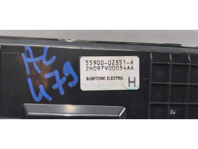 Recambio de mando climatizador para toyota auris hybrid active referencia OEM IAM 5590002351  