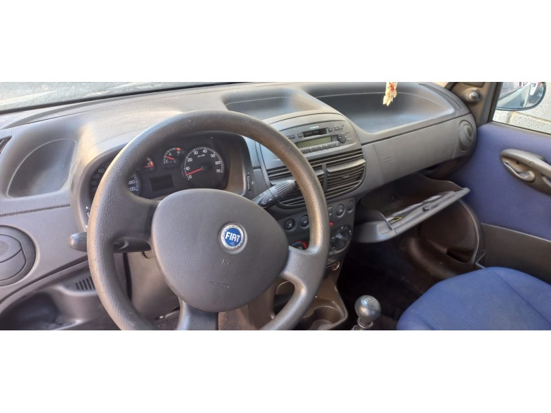 fiat punto berlina (188) del año 2005 fiat punto berlina (188) del año 2005