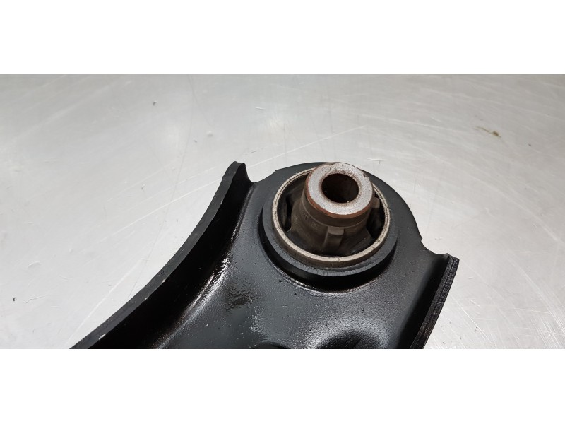 Recambio de brazo suspension inferior delantero derecho para peugeot 3008 active referencia OEM IAM 9846329080   Recambio de brazo suspension inferior delantero derecho para peugeot 3008 active referencia OEM IAM 9846329080