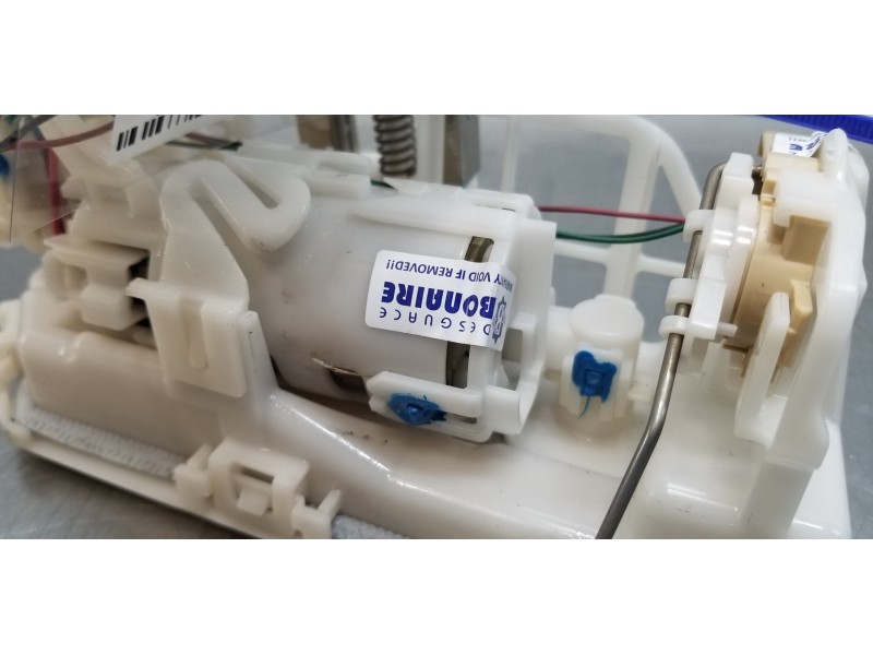 Recambio de aforador para toyota rav4 hybrid 4x2 advance referencia OEM IAM 7702042260  