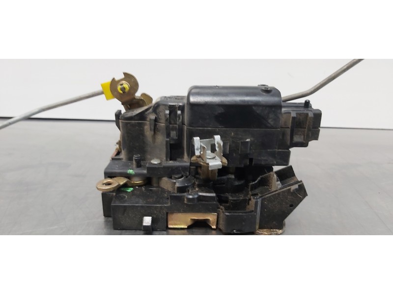 Recambio de cerradura puerta delantera derecha para renault kangoo (f/kc0) alize referencia OEM IAM 7701046800   Recambio de cerradura puerta delantera derecha para renault kangoo (f/kc0) alize referencia OEM IAM 7701046800