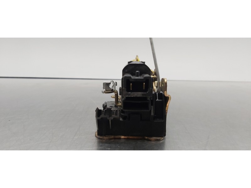 Recambio de cerradura puerta delantera derecha para renault kangoo (f/kc0) alize referencia OEM IAM 7701046800   Recambio de cerradura puerta delantera derecha para renault kangoo (f/kc0) alize referencia OEM IAM 7701046800