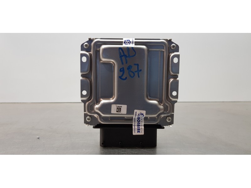 Recambio de modulo electronico para kia ceed sportswagon tech referencia OEM IAM 296102U233 0281037259 