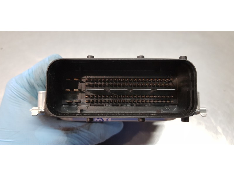 Recambio de modulo electronico para kia ceed sportswagon tech referencia OEM IAM 296102U233 0281037259 