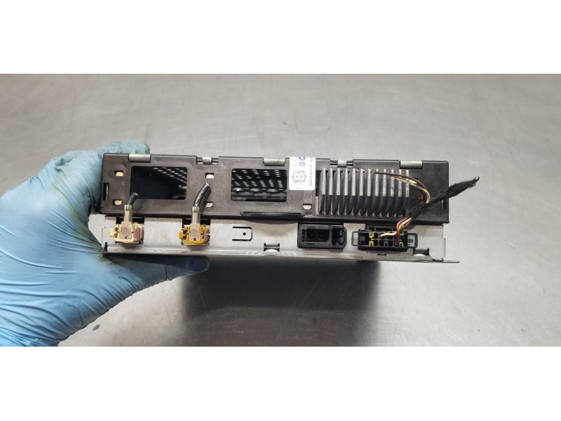Recambio de sistema audio / radio cd para audi a8 (4e2) 4.2 quattro referencia OEM IAM 4E0035541 4E0035541BX 
