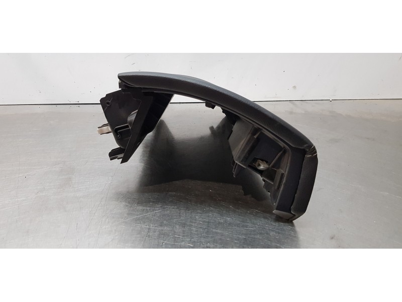 Recambio de guantera para mitsubishi outlander (cw0) challenge 4wd referencia OEM IAM 8042A061   Recambio de guantera para mitsubishi outlander (cw0) challenge 4wd referencia OEM IAM 8042A061