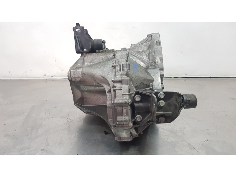 Recambio de caja cambios para toyota verso advance referencia OEM IAM 3030064120  