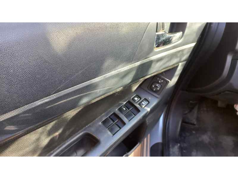 mitsubishi lancer berlina (cy0) del año 2008