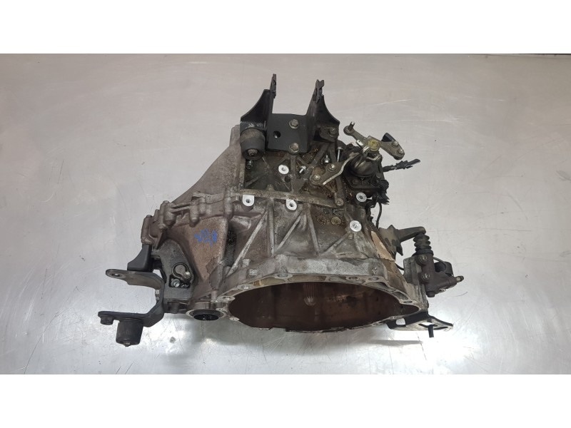 Recambio de caja cambios para toyota verso advance referencia OEM IAM 3030064120  