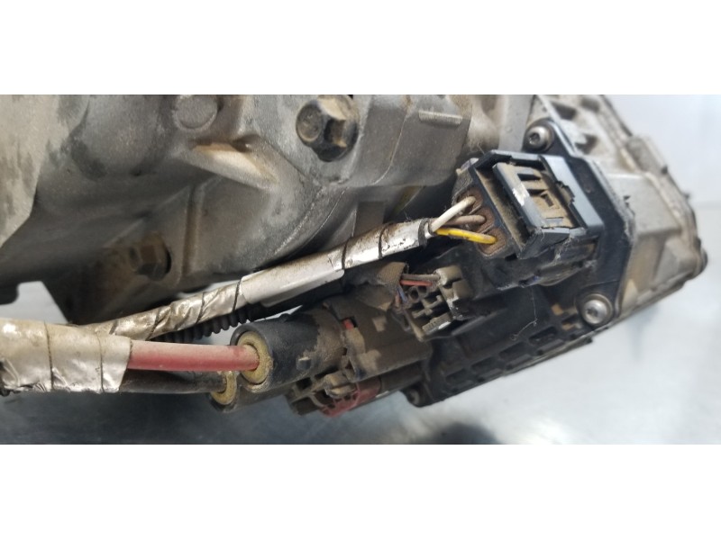Recambio de cremallera direccion para hyundai tucson tl referencia OEM IAM 57700D7000  