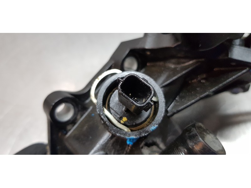 Recambio de termostato para renault megane iv berlina 5p experience referencia OEM IAM 110601560R  