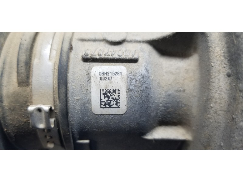 Recambio de cremallera direccion para hyundai tucson tl referencia OEM IAM 57700D7000  