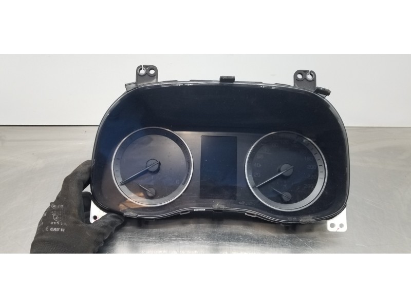 Recambio de cuadro instrumentos para hyundai tucson tl referencia OEM IAM 94013D7730  