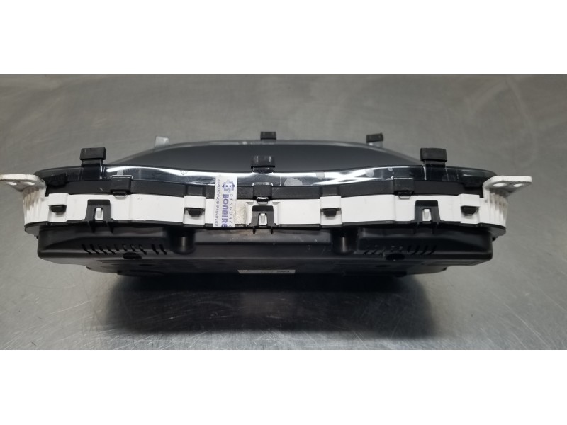 Recambio de cuadro instrumentos para hyundai tucson tl referencia OEM IAM 94013D7730  