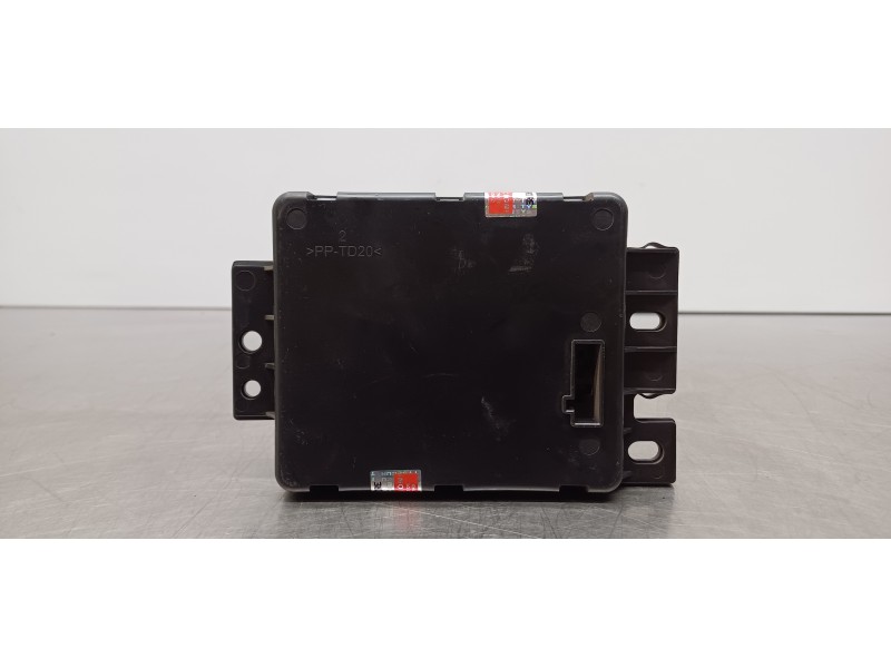 Recambio de modulo electronico para jeep renegade limited 4x2 referencia OEM IAM 521395240  