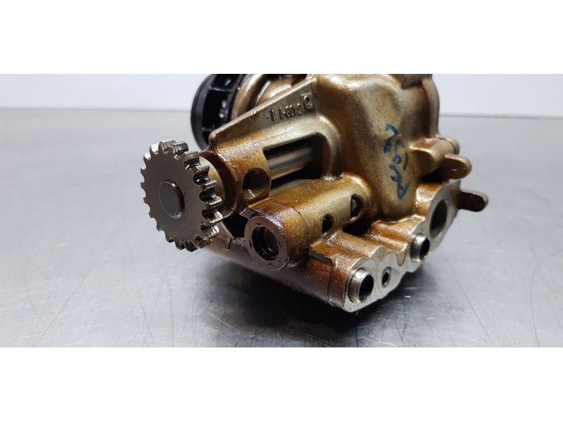 Recambio de bomba aceite para renault megane iv berlina 5p experience referencia OEM IAM 150005863R  